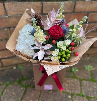 Christmas Hydrangea Rose & Berry Bouquet