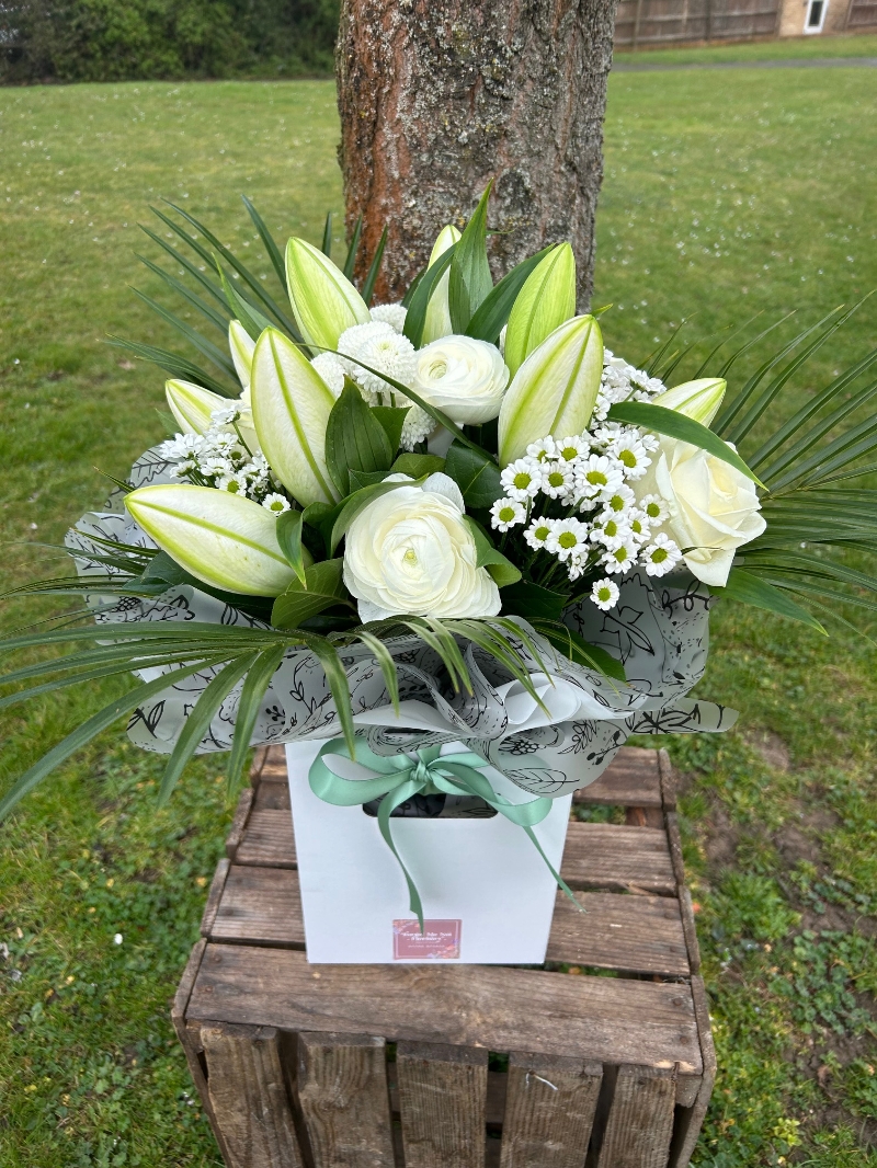 The White Lilly and White Rose Bouquet