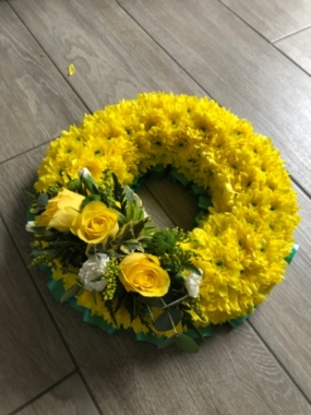 Based wreath ring