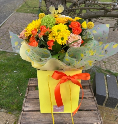 Busy Bee Bouquet